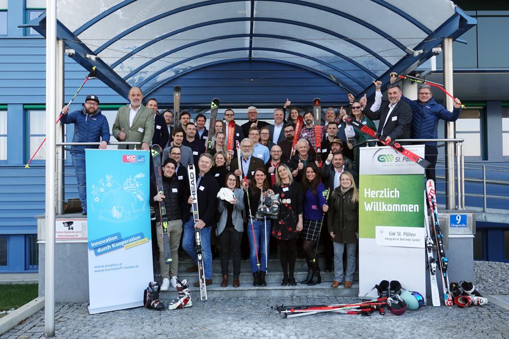 Schulterschluss der österreichischen Ski-Industrie auf dem Weg zur Kreislaufwirtschaft. Plattformmitglied Gabriel-Chemie als Projektpartner beteiligt.